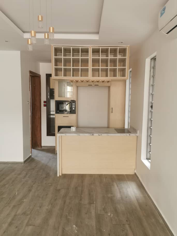 Gallery image 12
