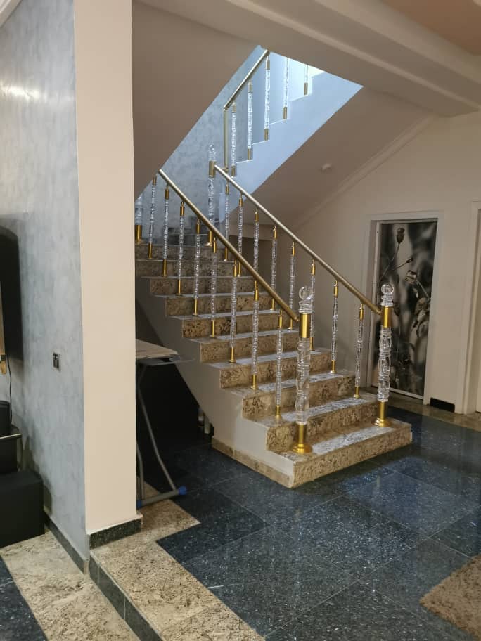 Gallery image 14