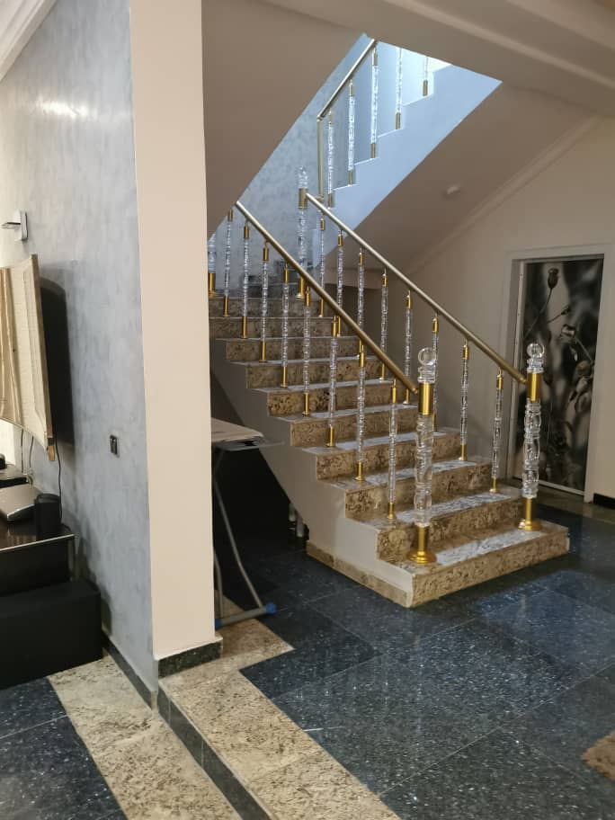 Gallery image 15